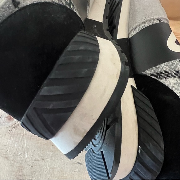 Tretorn Loyola 2 Sneakers in Black and White Tweed size 10.5 - Picture 12 of 15